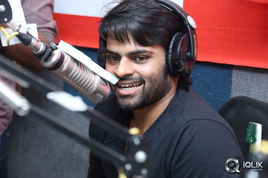 Sai-Dharam-Tej-at-Big-FM